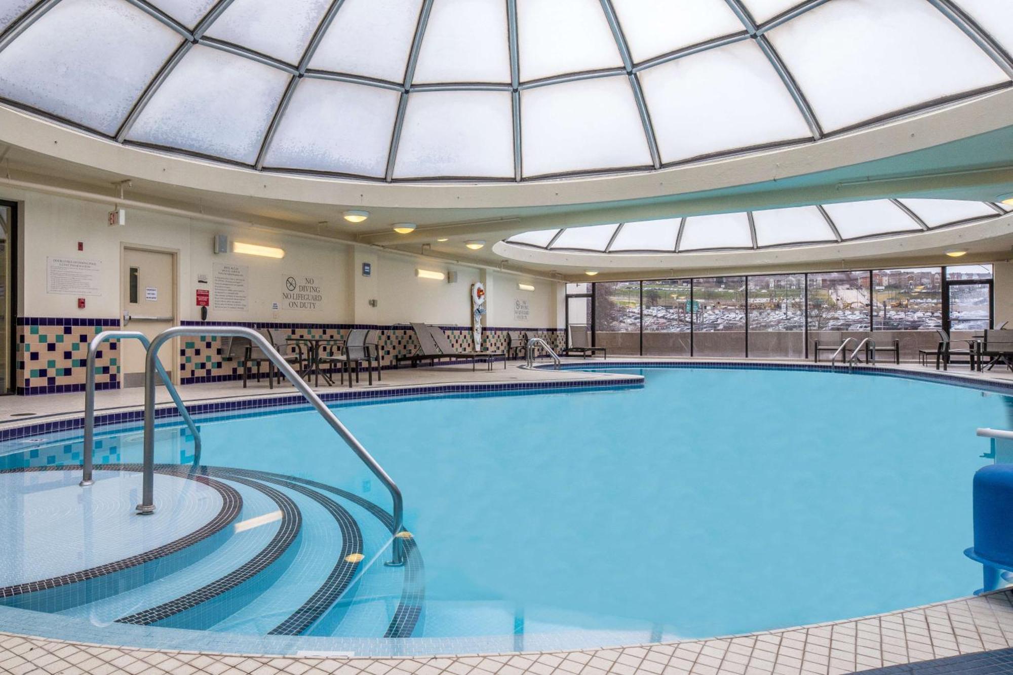 Hotel Doubletree By Hilton & Downtown Pittsburgh